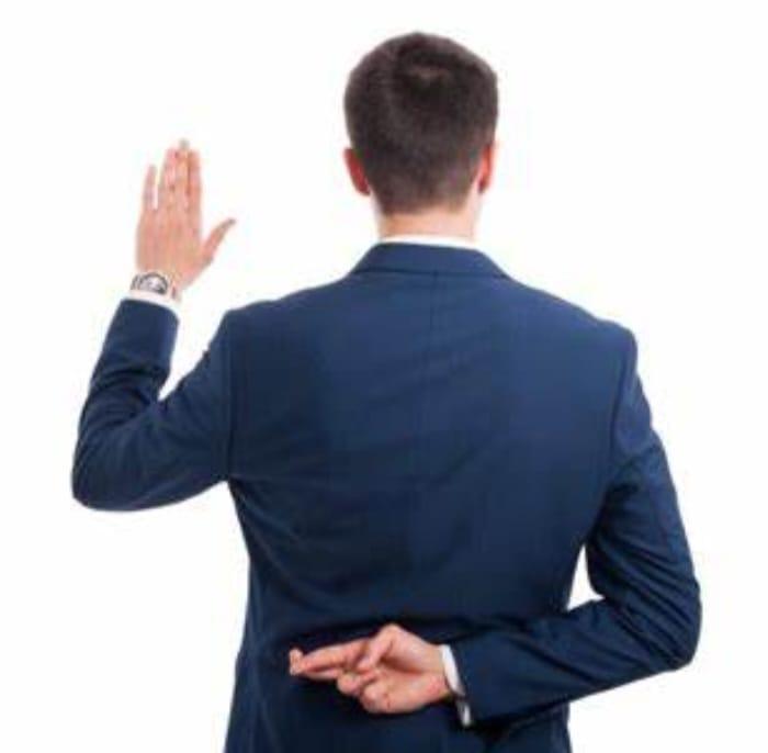 Ketika Sumpah Menjadi Alat Bertahan: Tinjauan Psikologis Perilaku Koruptor